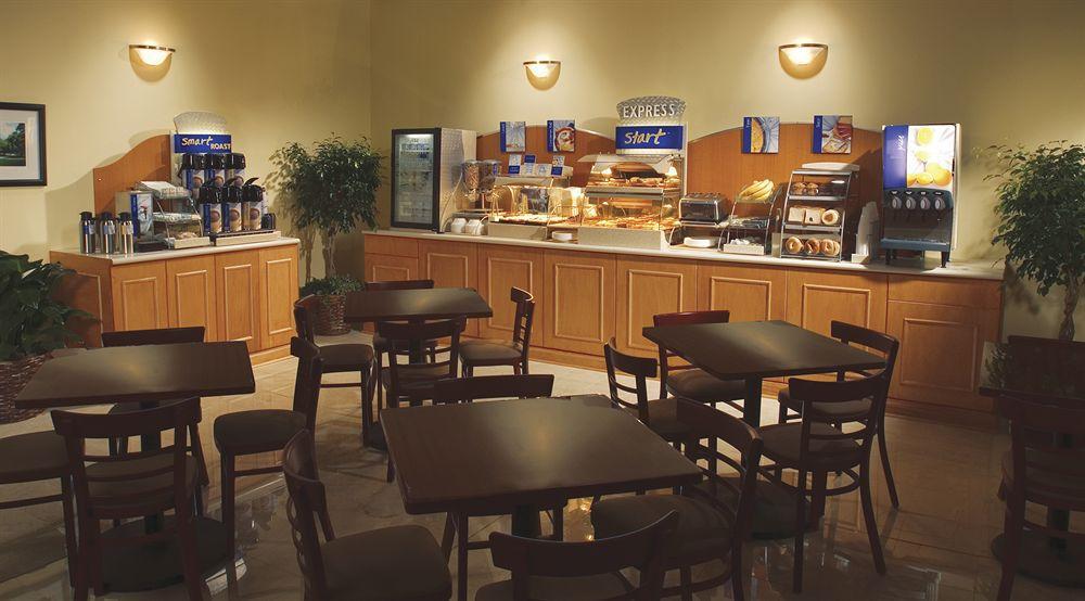 Holiday Inn Express & Suites-Regina-South By Ihg Екстериор снимка