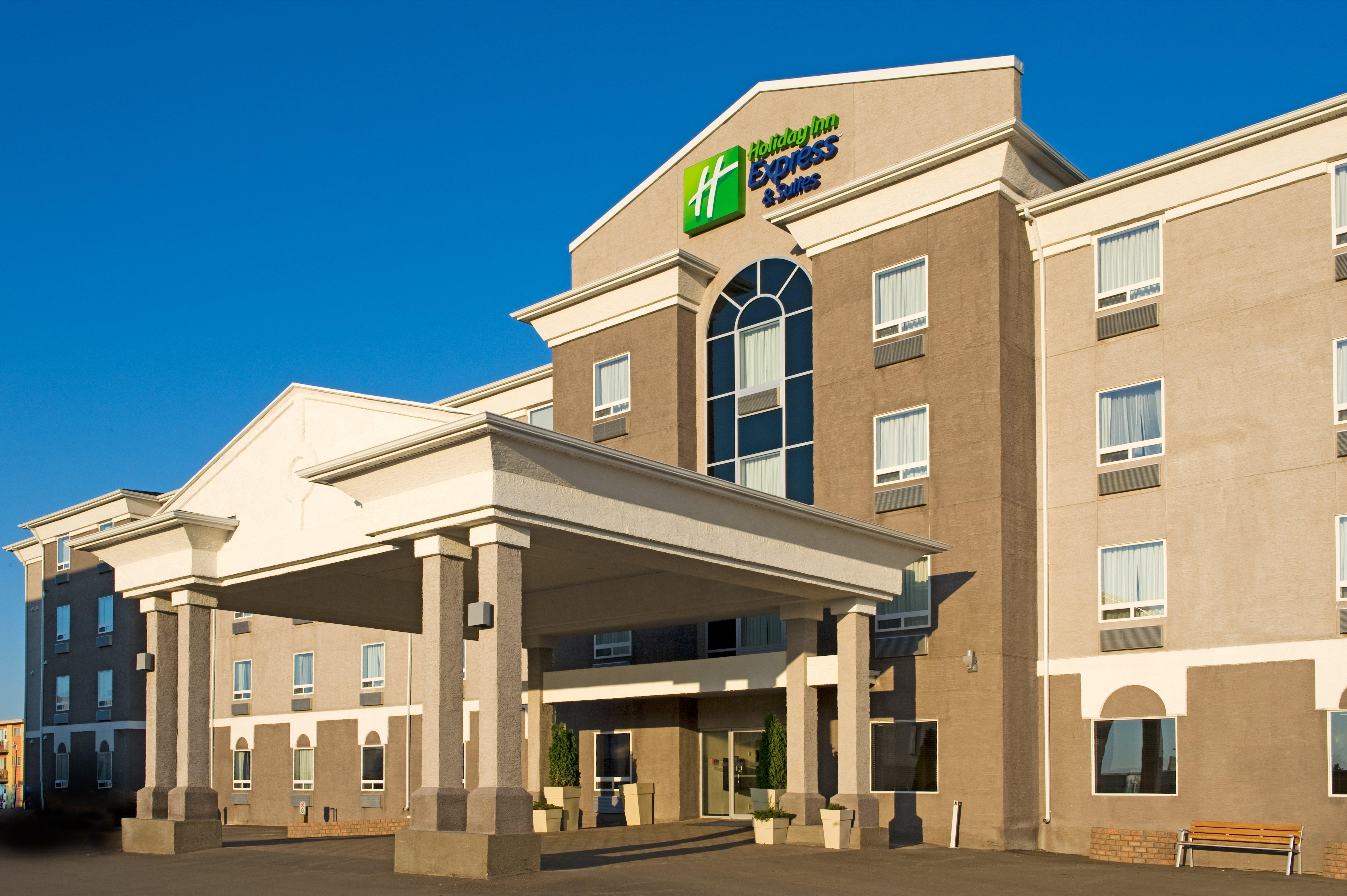 Holiday Inn Express & Suites-Regina-South By Ihg Екстериор снимка