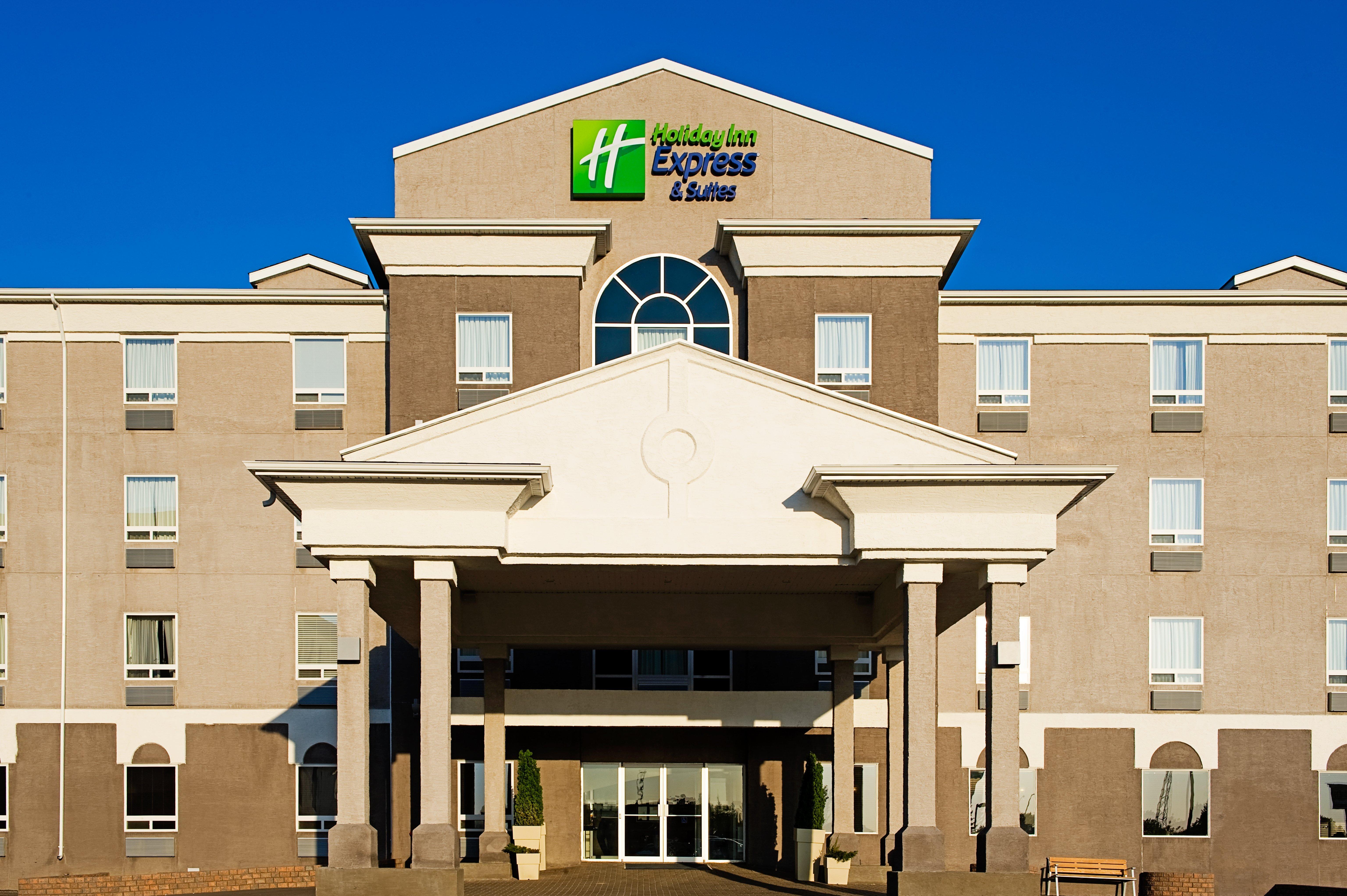 Holiday Inn Express & Suites-Regina-South By Ihg Екстериор снимка