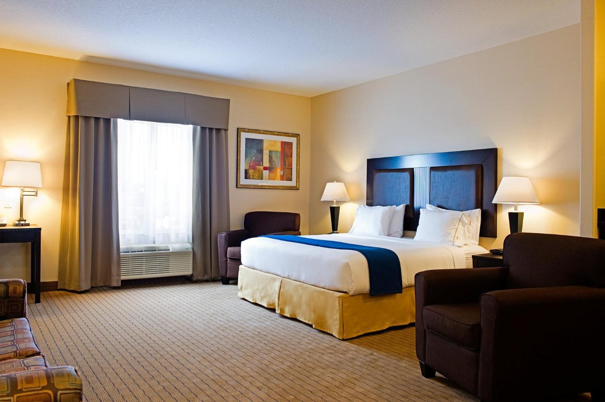 Holiday Inn Express & Suites-Regina-South By Ihg Екстериор снимка